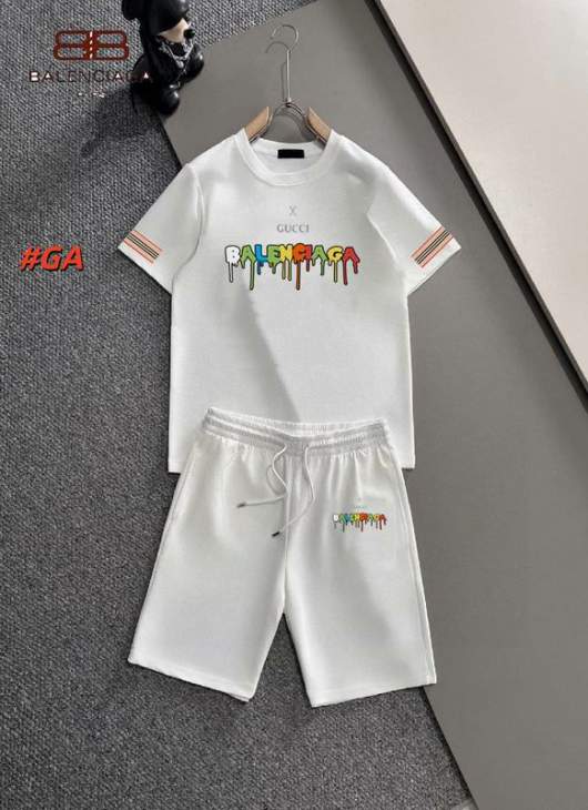 Picture of Gucci Shirt Pant Suits _SKUGucciM-5XL12yr41122128